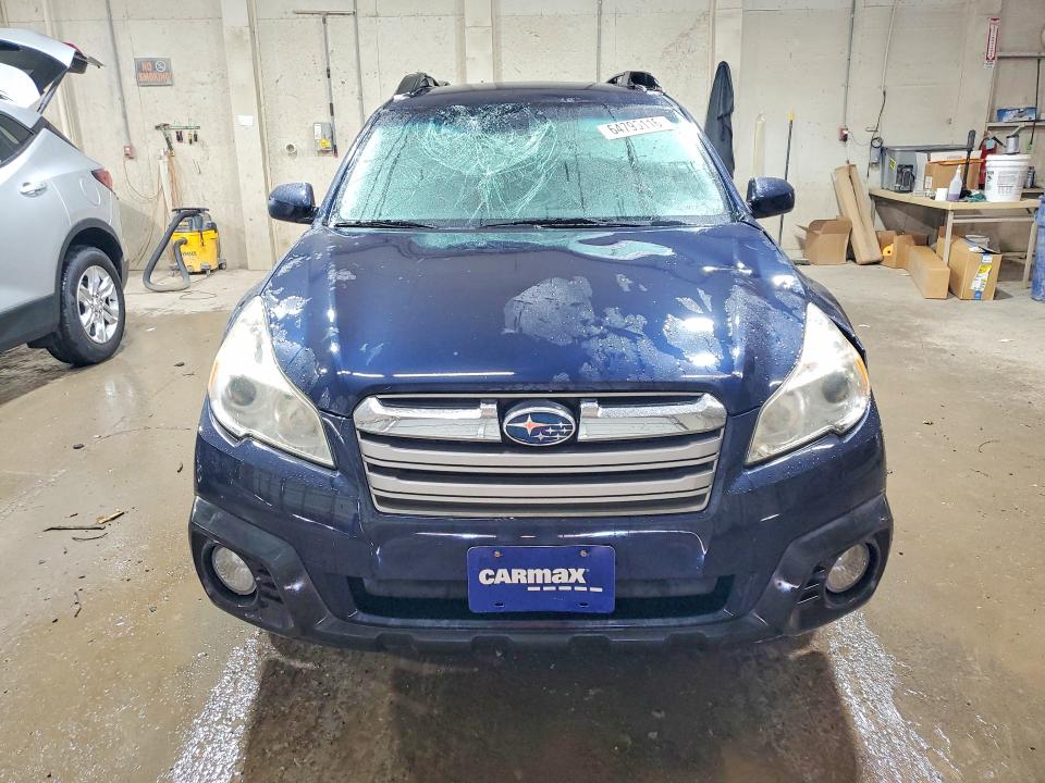 64796116 :رقم المزاد ، 4S4BRBCC6D3277073 vin ، 2013 Subaru Outback مزاد بيع