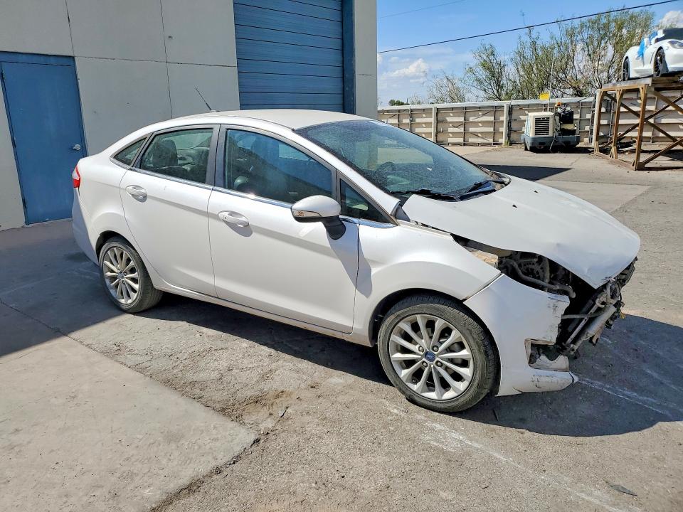 67173586 :رقم المزاد ، 3FADP4CJ8HM101309 vin ، 2017 Ford Fiesta مزاد بيع