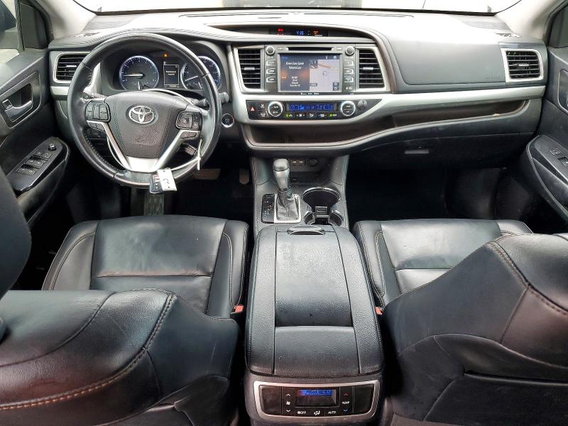 2019 Toyota Highlander მანქანა იყიდება აუქციონზე, vin: 5TDKZRFHXKS557062, აუქციონის ნომერი: 64190736