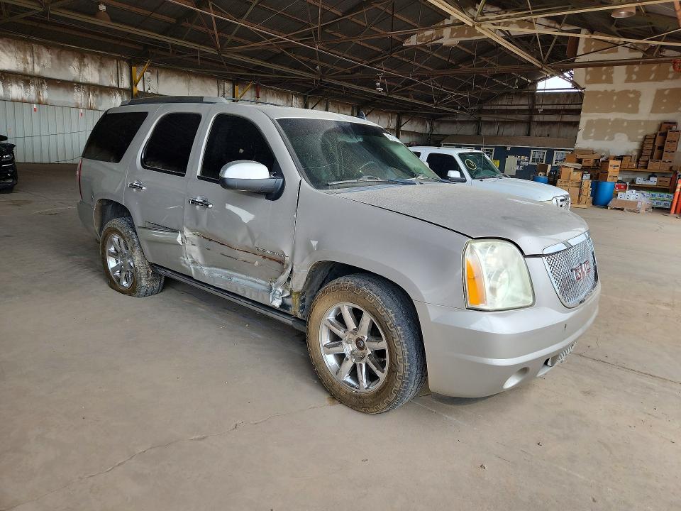 63831156 :رقم المزاد ، 1GKFK63858J236128 vin ، 2008 Gmc Yukon مزاد بيع