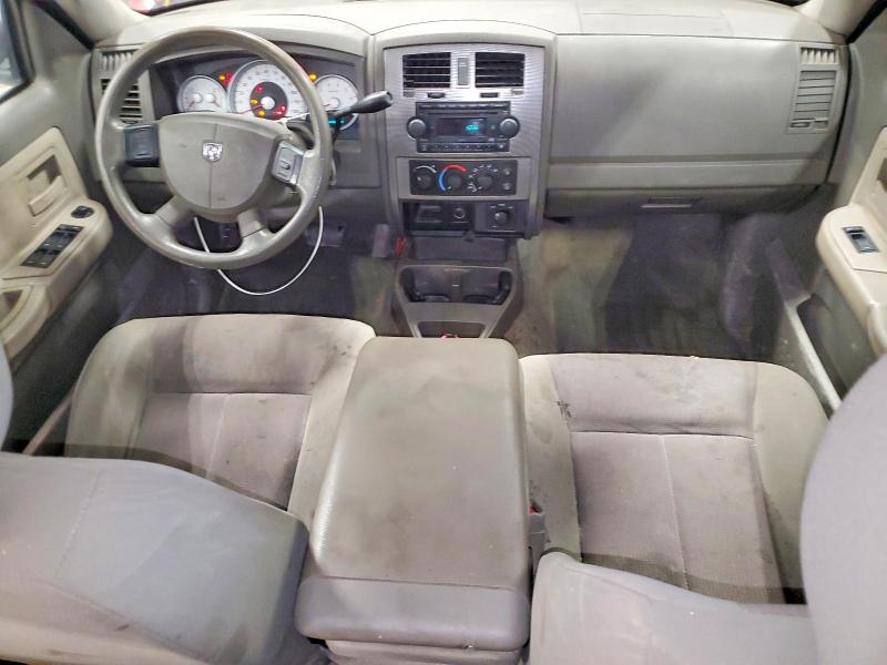 63777846 :رقم المزاد ، 1D7HW48N06S708017 vin ، 2006 Dodge Dakota مزاد بيع