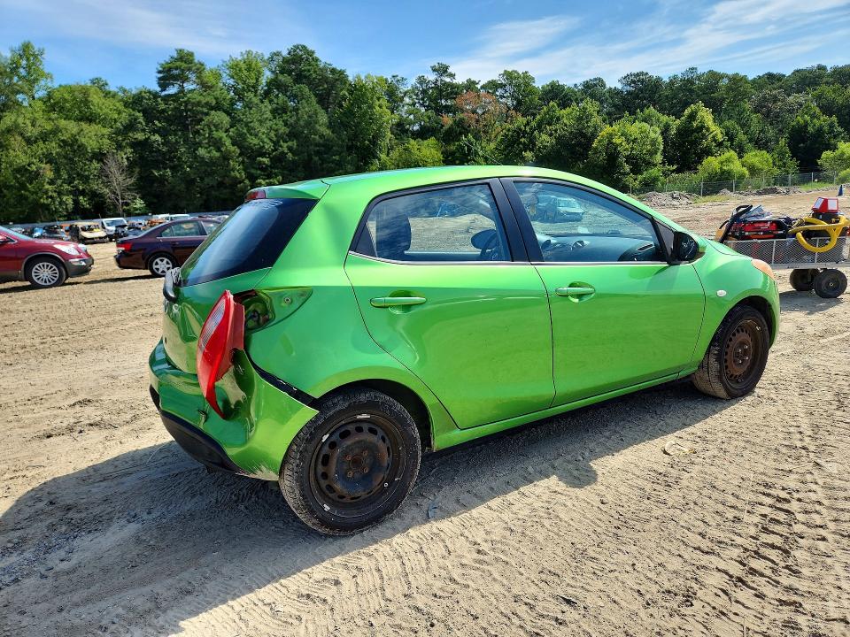 2013 Mazda Mazda2 მანქანა იყიდება აუქციონზე, vin: JM1DE1KY6D0157100, აუქციონის ნომერი: 63545356