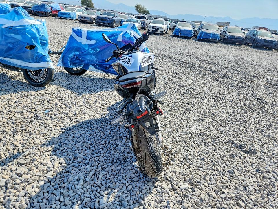 Продажа на аукционе авто 2026 Yamaha Mt09, vin: JYARN95EXTA003662, номер лота: 64570976