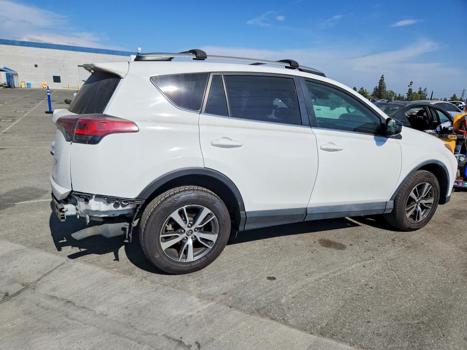 Продаж на аукціоні авто 2018 Toyota Rav4, vin: 2T3ZFREV2JW415106, номер лоту: 63407166