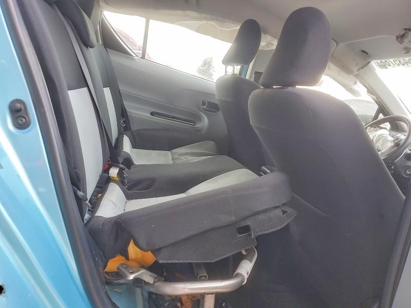 Продажа на аукционе авто 2013 Toyota Prius C, vin: JTDKDTB31D1038956, номер лота: 66435766