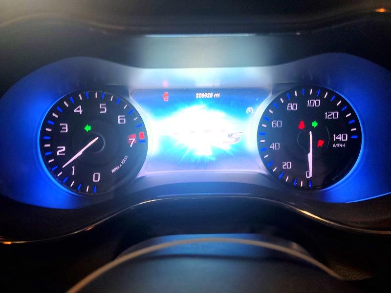 67060476 :رقم المزاد ، 1C3CCCDG9FN624246 vin ، 2015 Chrysler 200 مزاد بيع