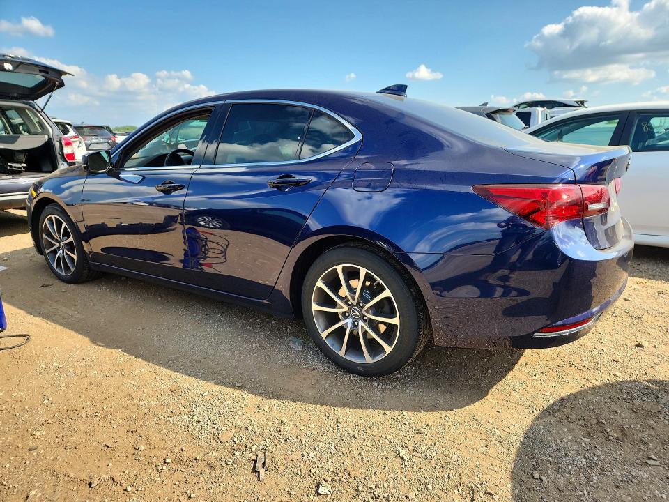 63557646 :رقم المزاد ، 19UUB2F55HA002912 vin ، 2017 Acura Tlx مزاد بيع
