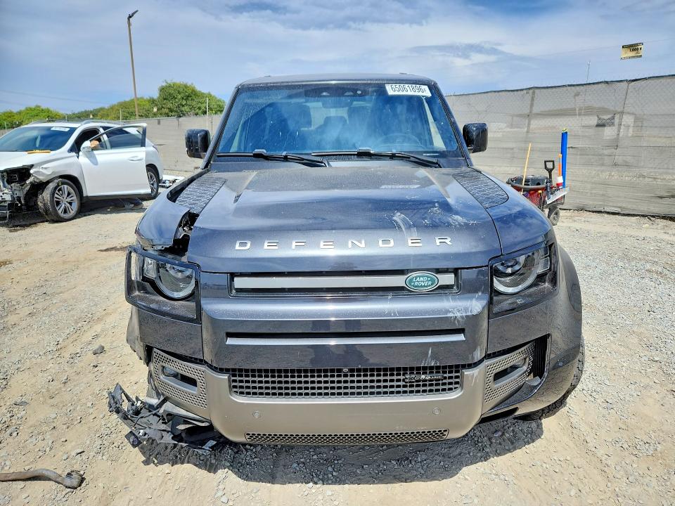 65061896 :رقم المزاد ، SALE36RU9N2075077 vin ، 2022 Land Rover Defender مزاد بيع