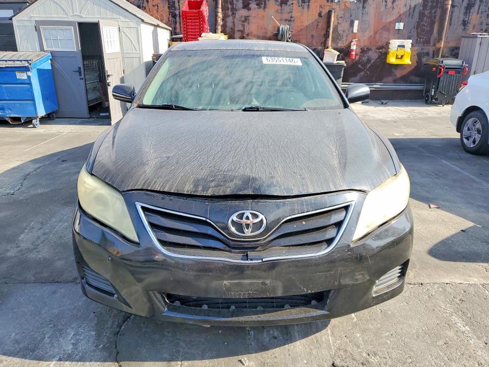 2011 Toyota Camry მანქანა იყიდება აუქციონზე, vin: 4T4BF3EK8BR124887, აუქციონის ნომერი: 63551146