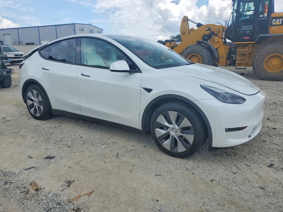 63798026 :رقم المزاد ، 7SAYGAEE6PF643492 vin ، 2023 Tesla Model Y مزاد بيع