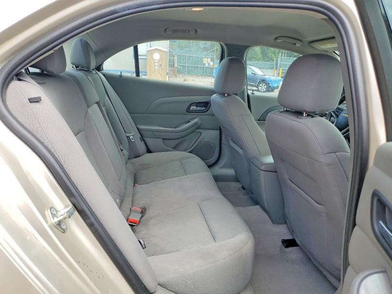 63696216 :رقم المزاد ، 1G11B5SL0FF133942 vin ، 2015 Chevrolet Malibu مزاد بيع