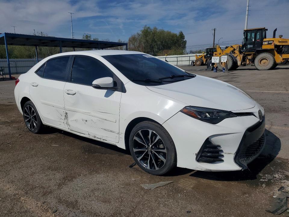 65028966 :رقم المزاد ، 2T1BURHEXHC843495 vin ، 2017 Toyota Corolla مزاد بيع