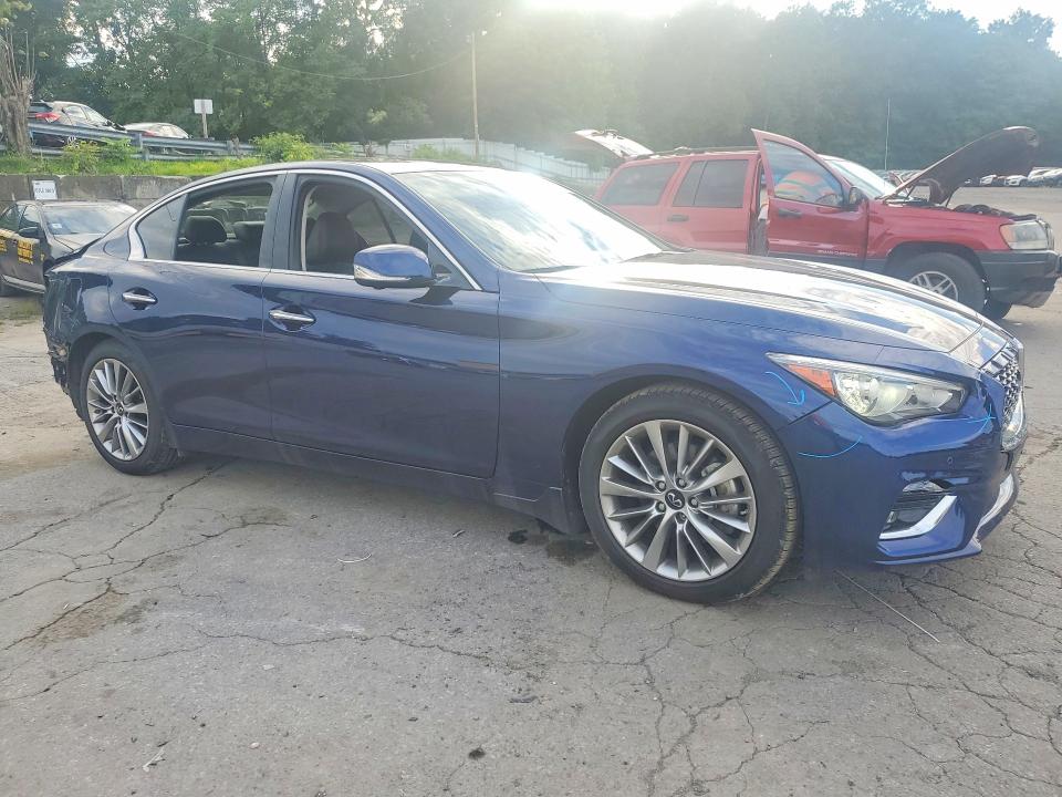 64002886 :رقم المزاد ، JN1EV7BR4NM341478 vin ، 2022 Infiniti Q50 مزاد بيع