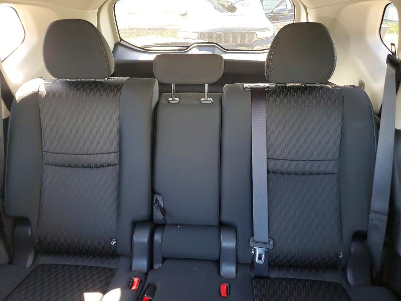 2018 Nissan Rogue მანქანა იყიდება აუქციონზე, vin: KNMAT2MV1JP617980, აუქციონის ნომერი: 66947996