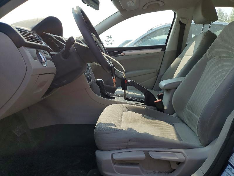 63245426 :رقم المزاد ، 1VWAT7A37HC045506 vin ، 2017 Volkswagen Passat مزاد بيع