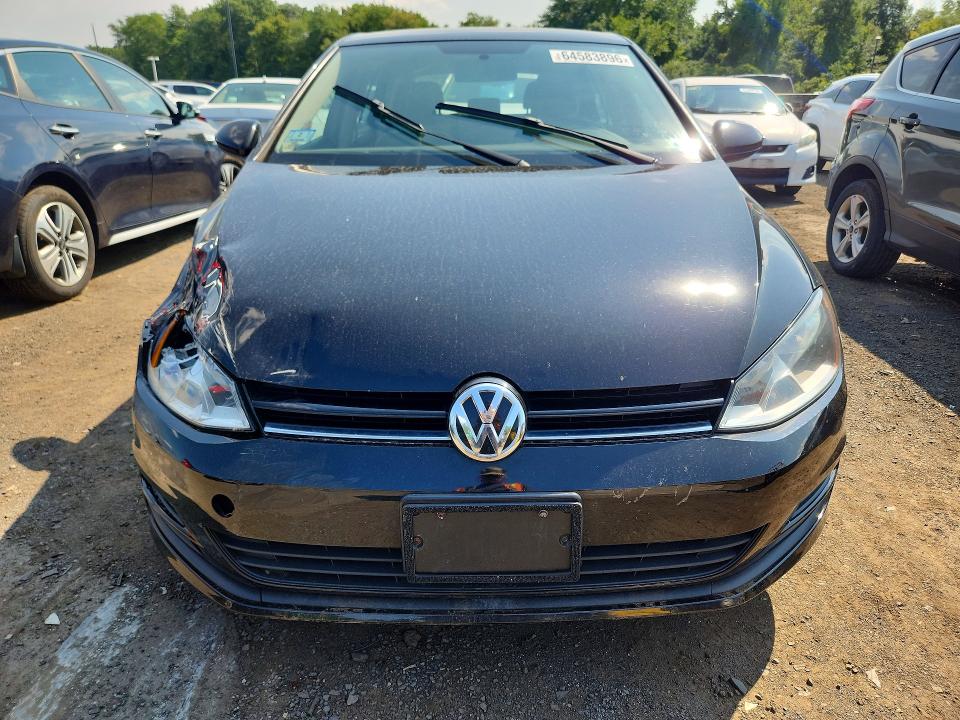64583896 :رقم المزاد ، 3VW217AU8FM015414 vin ، 2015 Volkswagen Golf مزاد بيع