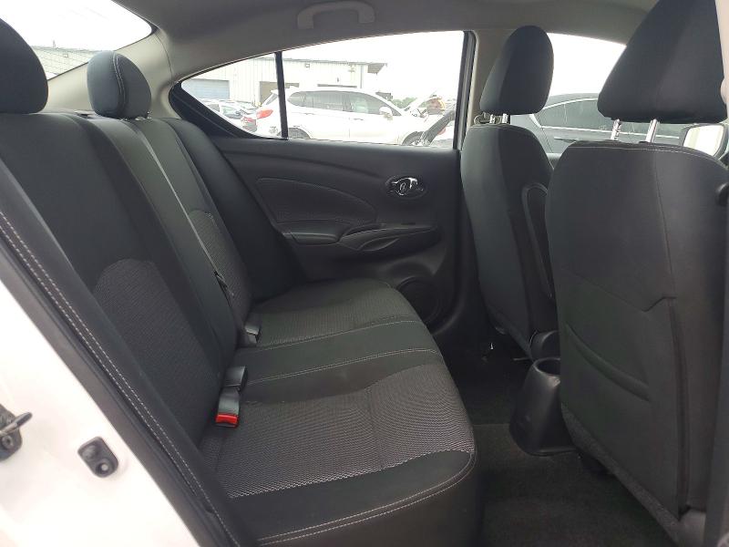63824106 :رقم المزاد ، 3N1CN7AP0KL850609 vin ، 2019 Nissan Versa مزاد بيع