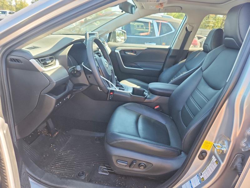 64399646 :رقم المزاد ، 2T3A1RFV9NC289182 vin ، 2022 Toyota Rav4 مزاد بيع