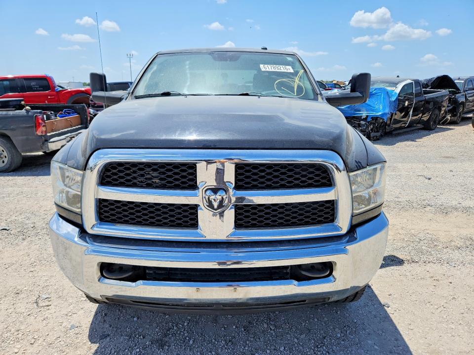 61789216 :رقم المزاد ، 3C6UR5CJ7FG655390 vin ، 2015 Ram 2500 مزاد بيع