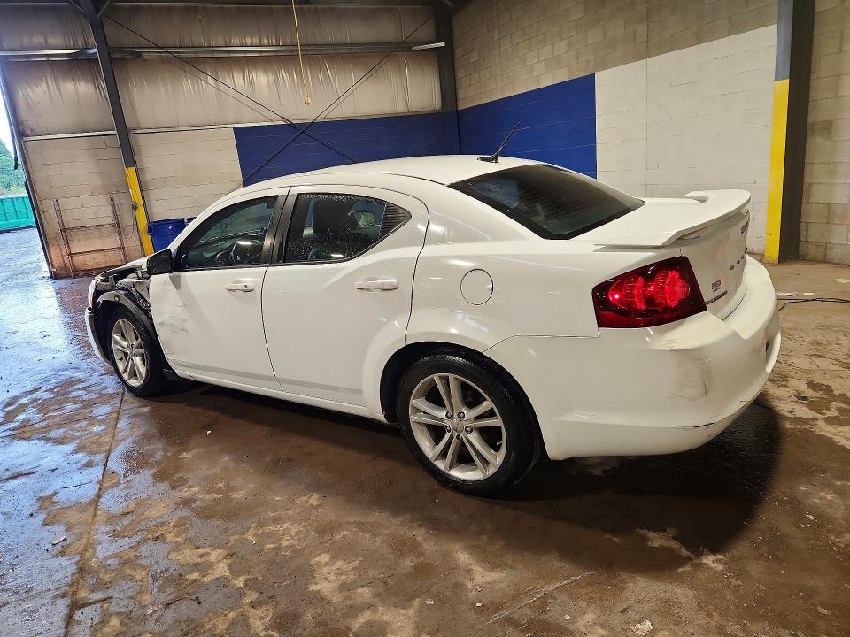 62886366 :رقم المزاد ، 1C3CDZCB3DN664339 vin ، 2013 Dodge Avenger مزاد بيع