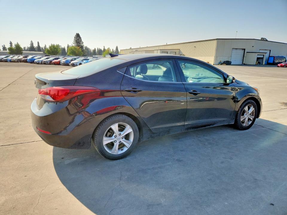Продажа на аукционе авто 2016 Hyundai Elantra, vin: 5NPDH4AE4GH774440, номер лота: 64219496