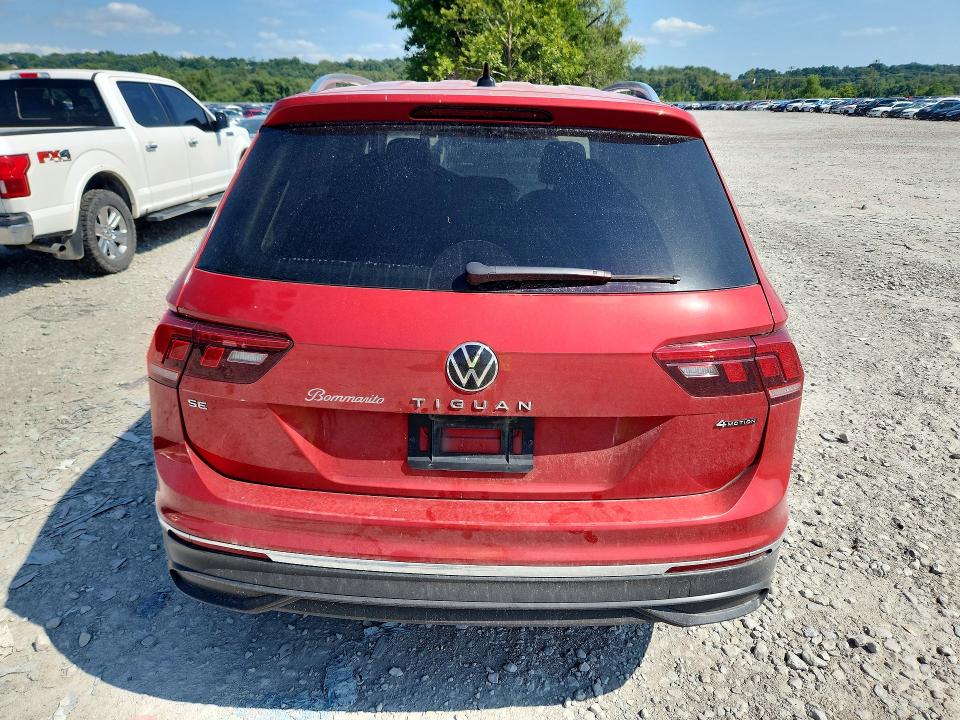 64979956 :رقم المزاد ، 3VV2B7AX2NM125269 vin ، 2022 Volkswagen Tiguan مزاد بيع