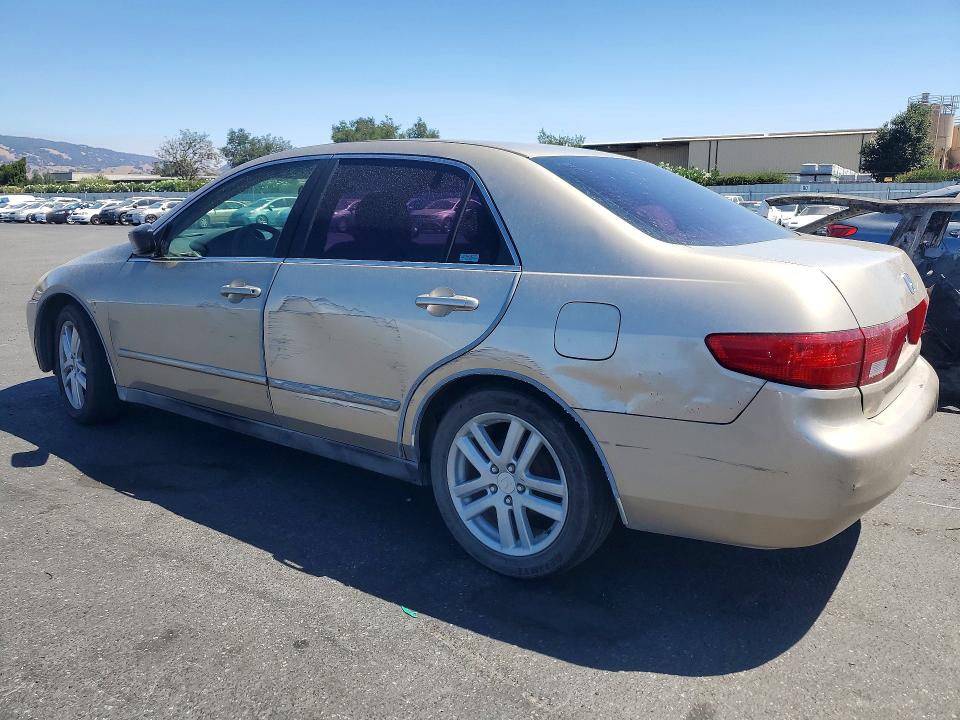 67147696 :رقم المزاد ، 1HGCM56435A035255 vin ، 2005 Honda Accord مزاد بيع