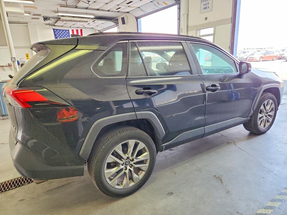 58980616 :رقم المزاد ، 2T3A1RFV9KW082379 vin ، 2019 Toyota Rav4 مزاد بيع