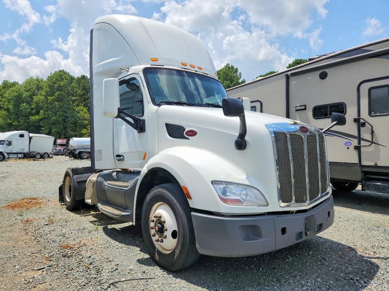 Auction sale of the 2018 Peterbilt 579, vin: 1XPBA48X2JD478315, lot number: 57902676