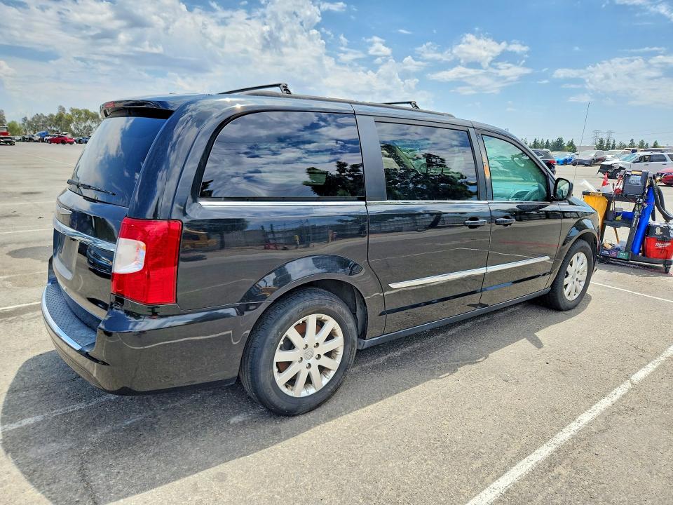 64822026 :رقم المزاد ، 2C4RC1BG1ER399710 vin ، 2014 Chrysler Town & Country مزاد بيع