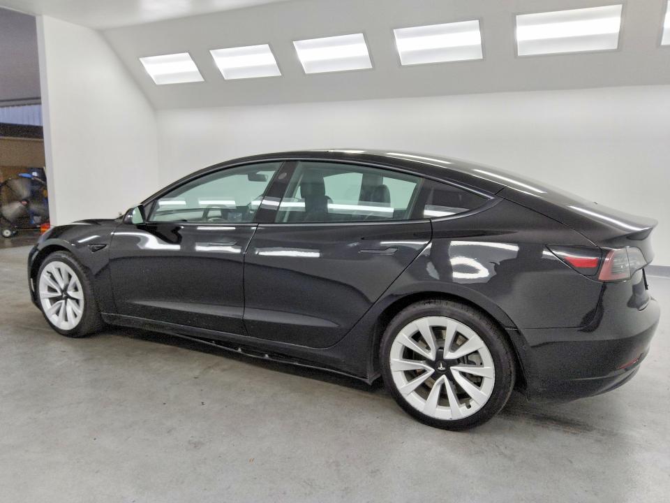 Продаж на аукціоні авто 2022 Tesla Model 3, vin: 5YJ3E1EAXNF188895, номер лоту: 63057566