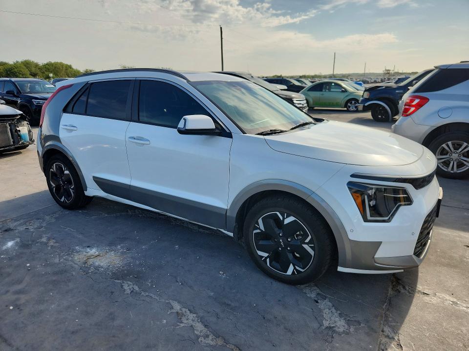Продаж на аукціоні авто 2023 Kia Niro, vin: KNDCT3L17P5016350, номер лоту: 65610966