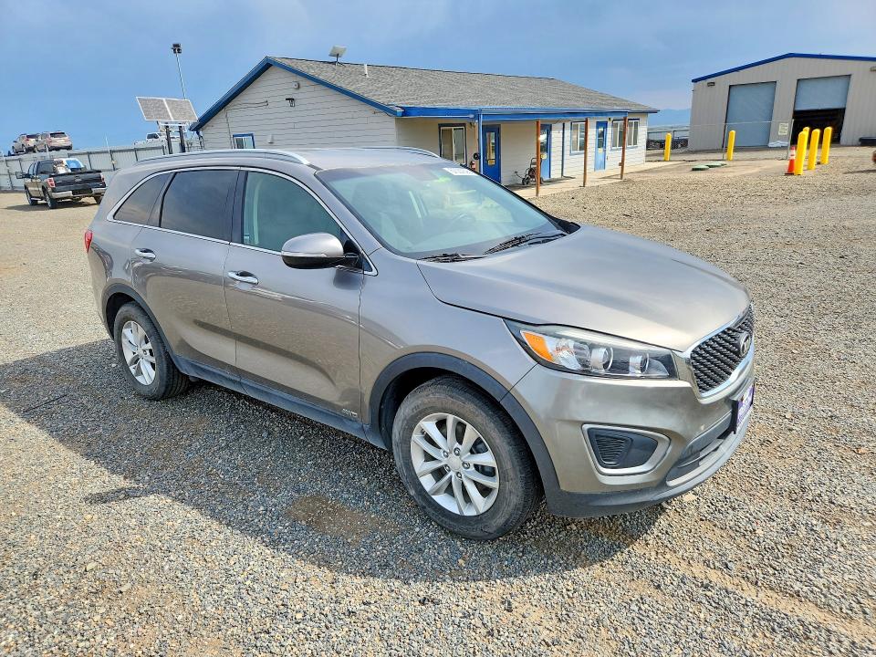 Продажа на аукционе авто 2016 Kia Sorento, vin: 5XYPGDA37GG032927, номер лота: 67037896