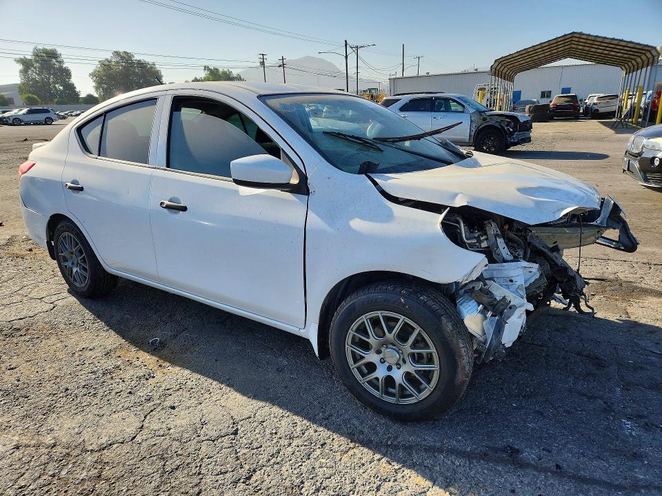 2018 Nissan Versa მანქანა იყიდება აუქციონზე, vin: 3N1CN7AP9JL803562, აუქციონის ნომერი: 63203776