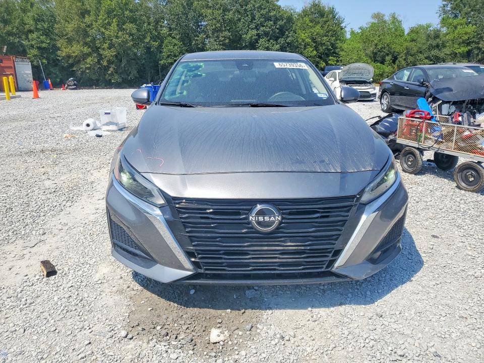 65739356 :رقم المزاد ، 1N4BL4BV3PN400654 vin ، 2023 Nissan Altima مزاد بيع