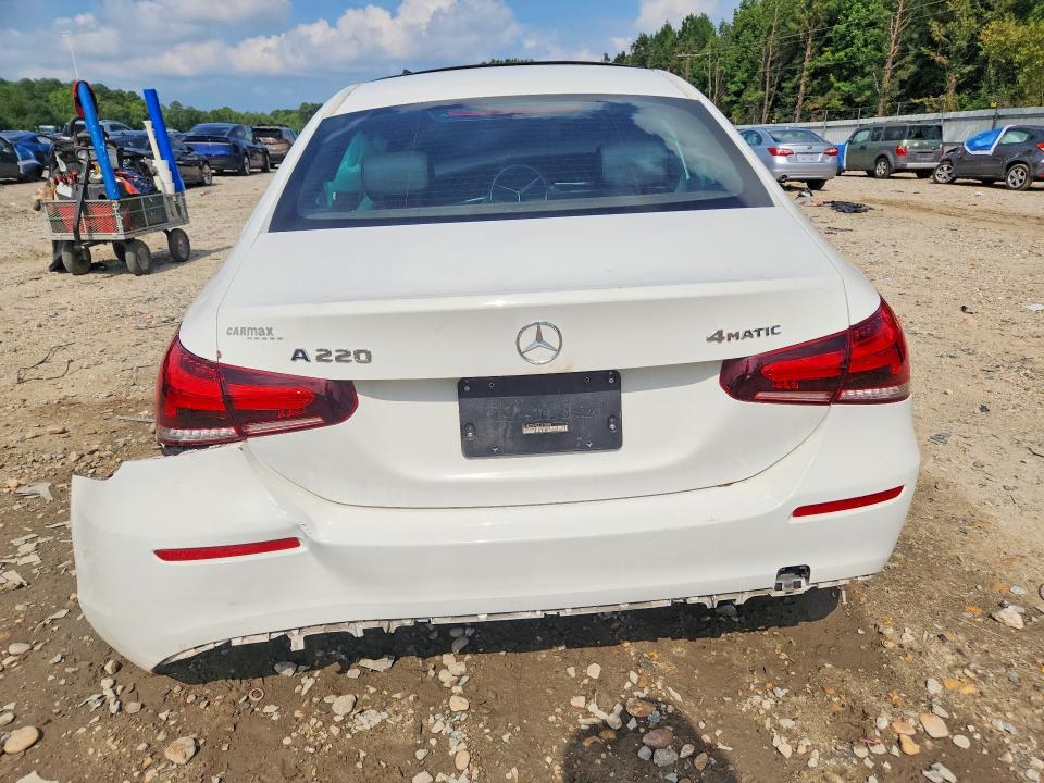 64312926 :رقم المزاد ، W1K3G4FB3LJ211898 vin ، 2020 Mercedes-benz A مزاد بيع