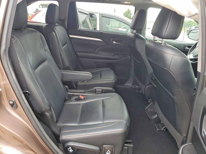 64201606 :رقم المزاد ، 5TDJZRFH6JS880860 vin ، 2018 Toyota Highlander مزاد بيع