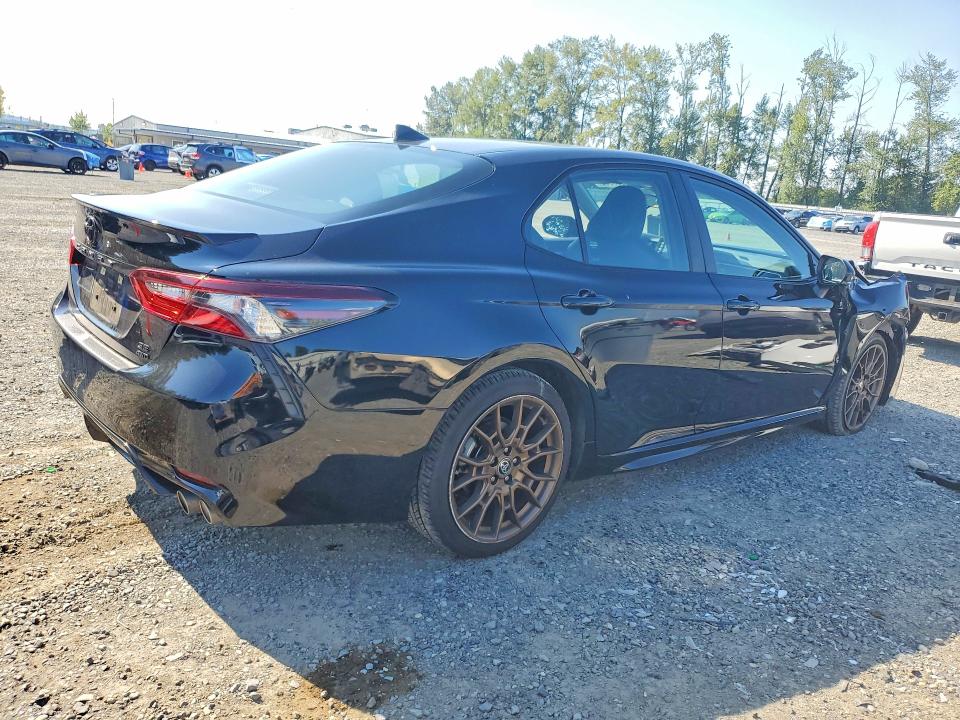63778376 :رقم المزاد ، 4T1G11BKXPU075089 vin ، 2023 Toyota Camry مزاد بيع