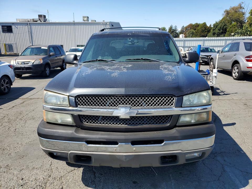 2003 Chevrolet Avalanche მანქანა იყიდება აუქციონზე, vin: 3GNEK13T53G226683, აუქციონის ნომერი: 64144336