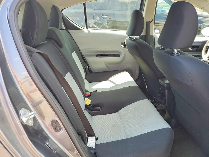 Продажа на аукционе авто 2013 Toyota Prius C, vin: JTDKDTB32D1050758, номер лота: 64017856