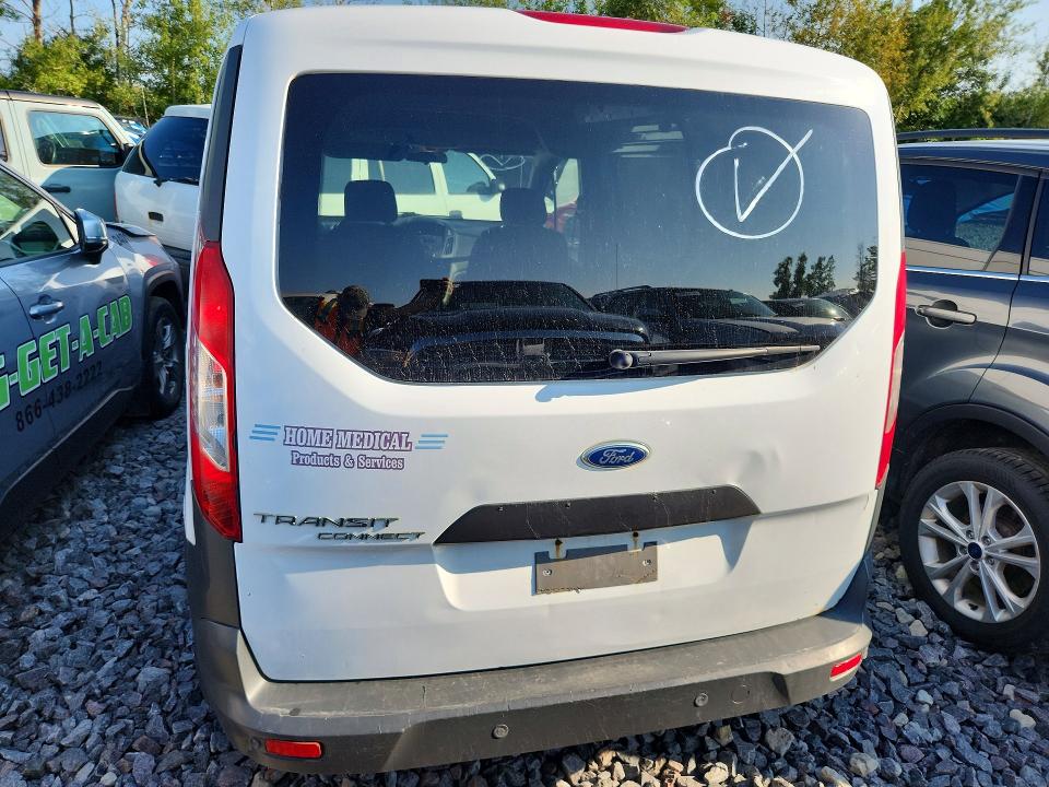 2015 Ford Transit Connect მანქანა იყიდება აუქციონზე, vin: NM0LE7E78F1214781, აუქციონის ნომერი: 67193776