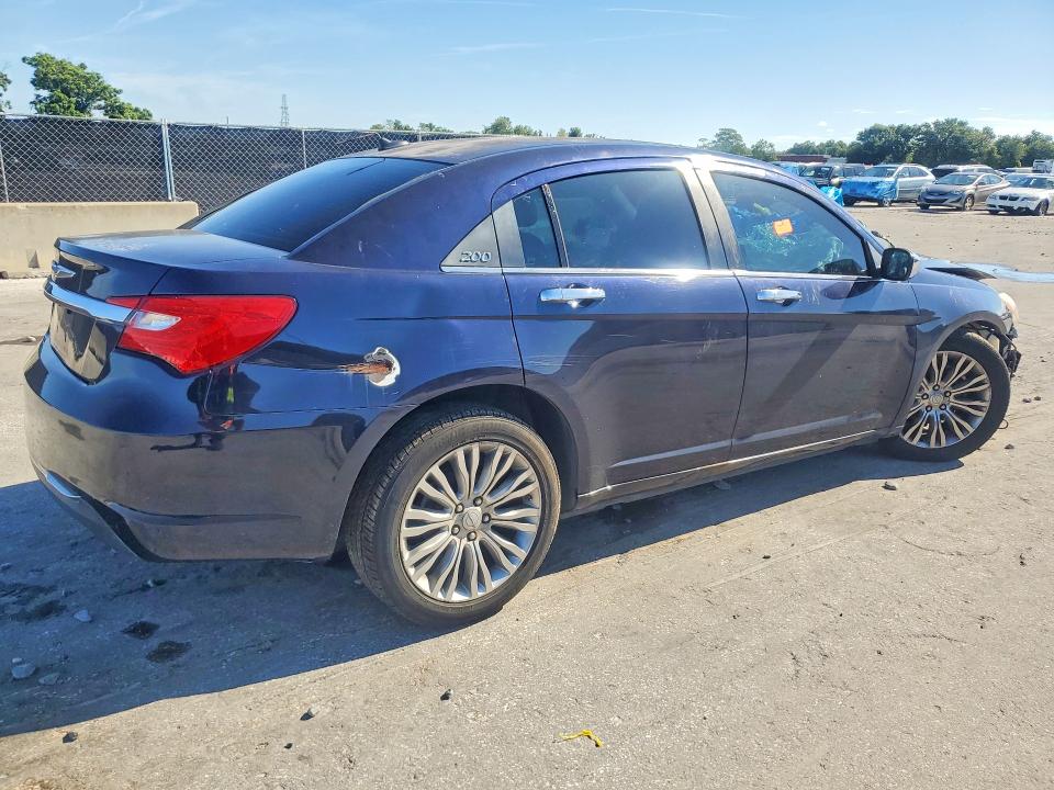 Продаж на аукціоні авто 2012 Chrysler 200, vin: 1C3CCBCB1CN299474, номер лоту: 67165656