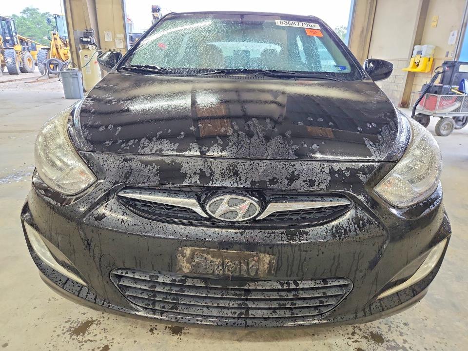 63687796 :رقم المزاد ، KMHCU5AE2CU031493 vin ، 2012 Hyundai Accent مزاد بيع