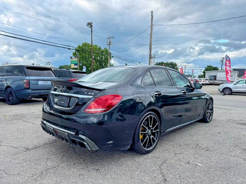 63439586 :رقم المزاد ، 55SWF6EB7JU256739 vin ، 2018 Mercedes-benz C مزاد بيع