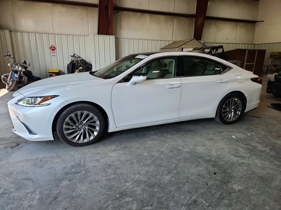 Продажа на аукционе авто 2019 Lexus Es, vin: 58ABZ1B17KU007103, номер лота: 64570256