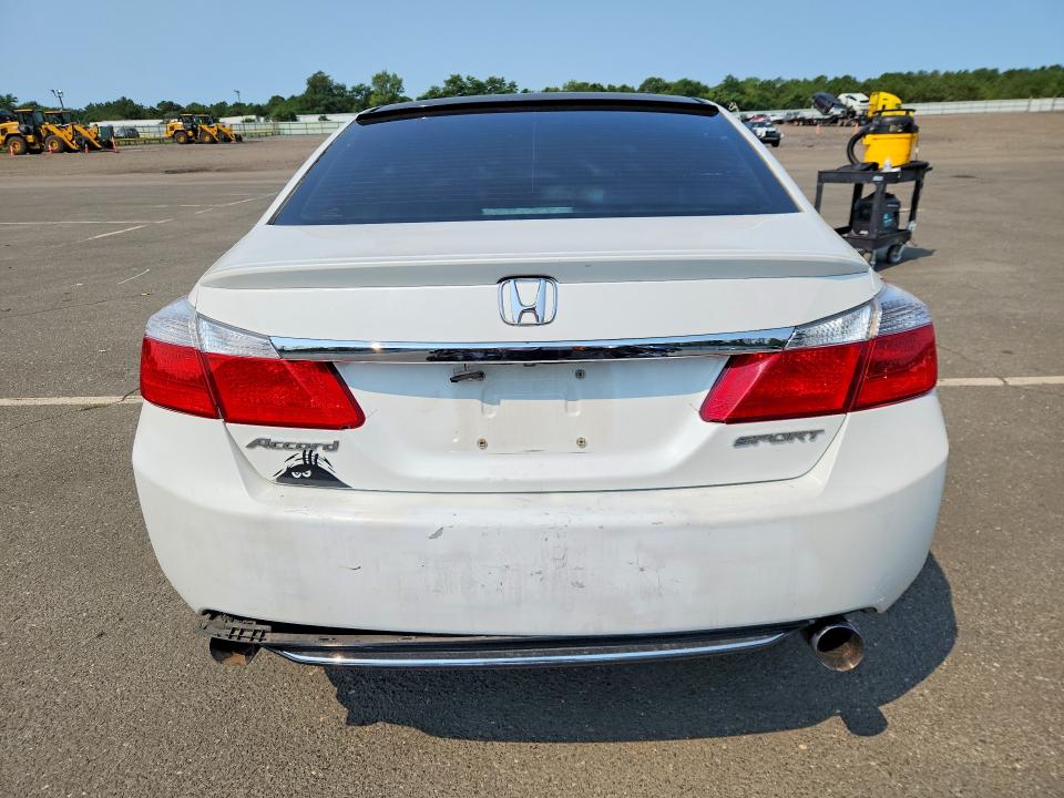 Auction sale of the 2014 Honda Accord, vin: 1HGCR2F52EA250473, lot number: 64064316
