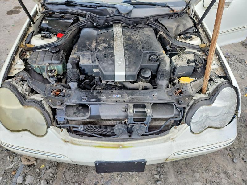65631266 :رقم المزاد ، WDBRF61J13F321111 vin ، 2003 Mercedes-benz C مزاد بيع