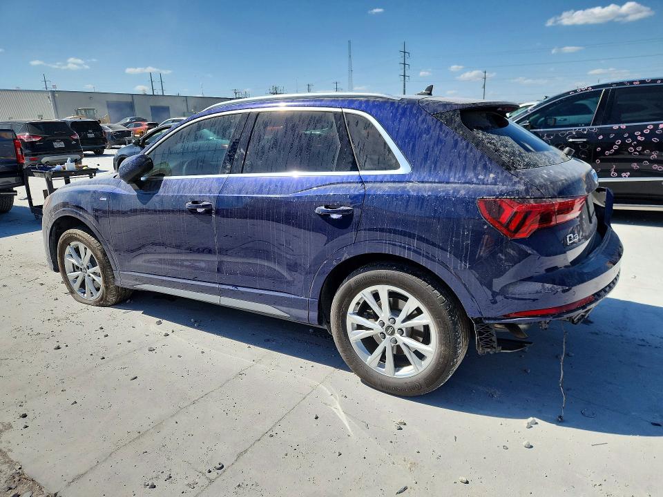 64095066 :رقم المزاد ، WA1DECF30N1078425 vin ، 2022 Audi Q3 مزاد بيع