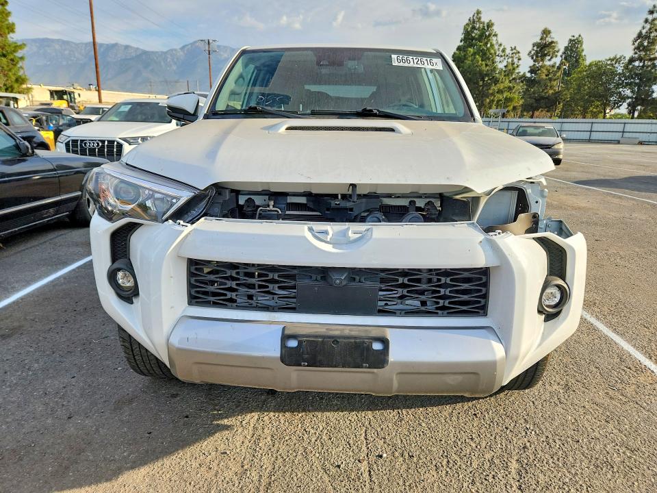 Aukcja sprzedaży 2022 Toyota 4runner, vin: JTERU5JR9N6002061, numer aukcji: 66612616