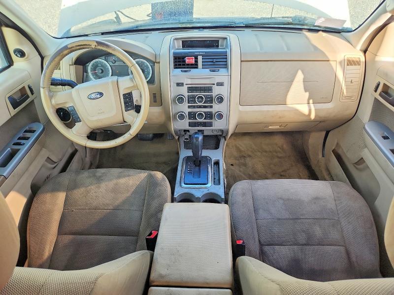 65195846 :رقم المزاد ، 1FMCU0D70AKA86646 vin ، 2010 Ford Escape مزاد بيع